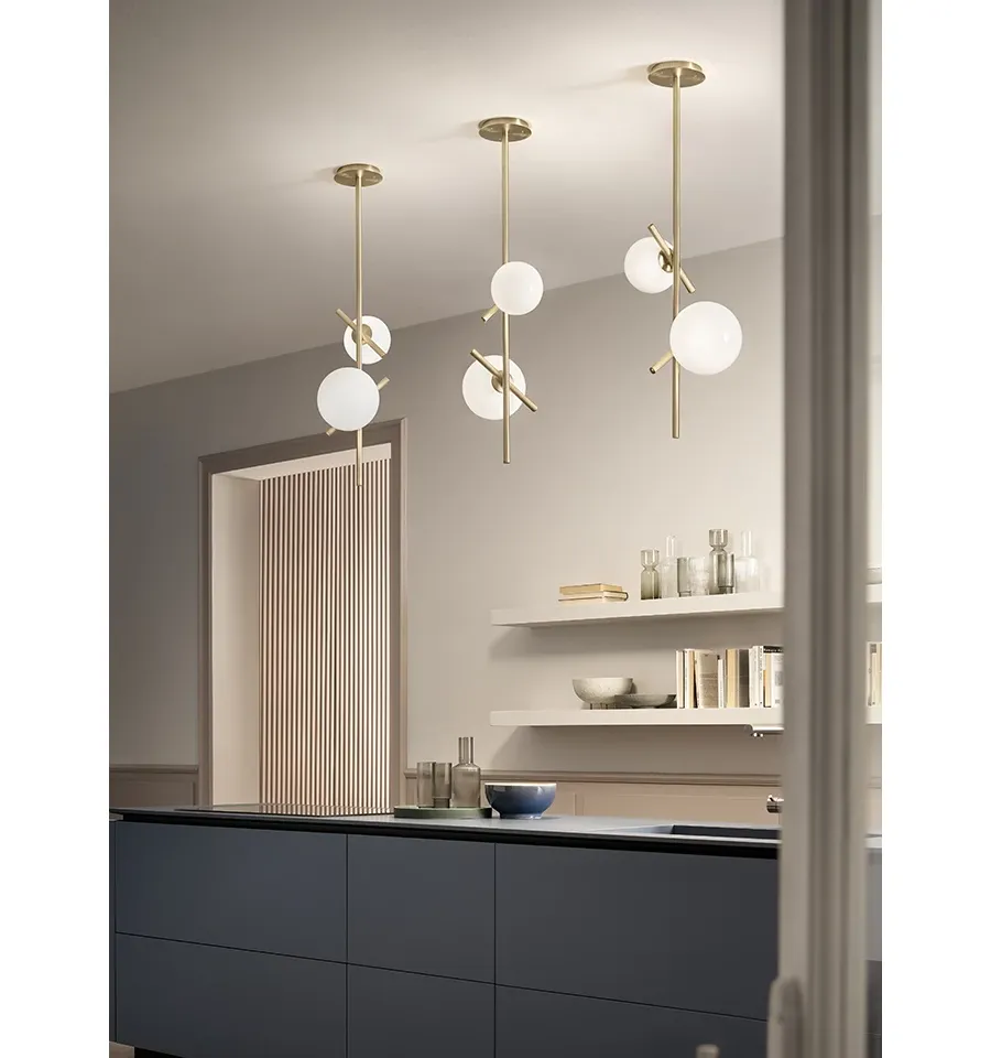 obrazek 1 Nowatorska lampa sufitowa z kolekcji Posy