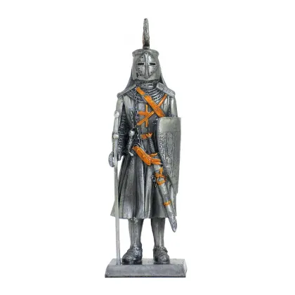 Zdjęcie Pewterowa figurka średniowiecznego rycerza