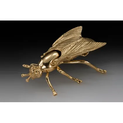 Picture An unusual bronze ashtray