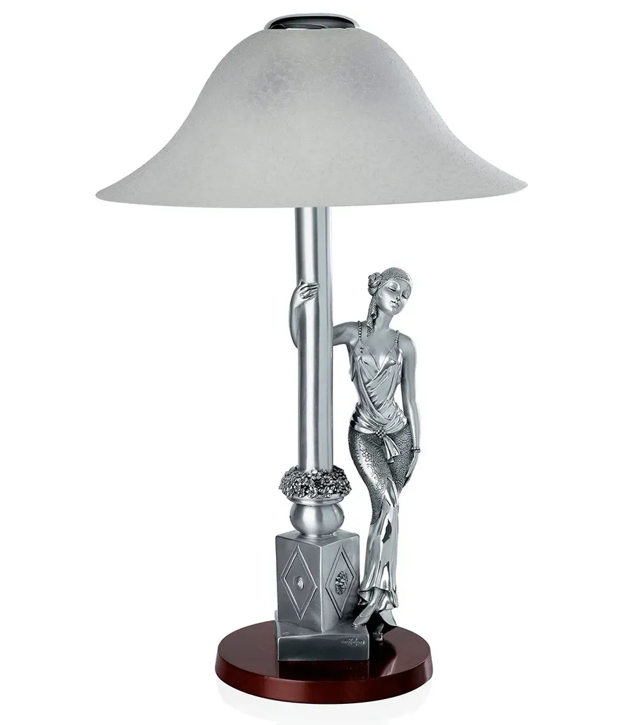 obrazek 1 Lampa na stół - włoskie wzornictwo