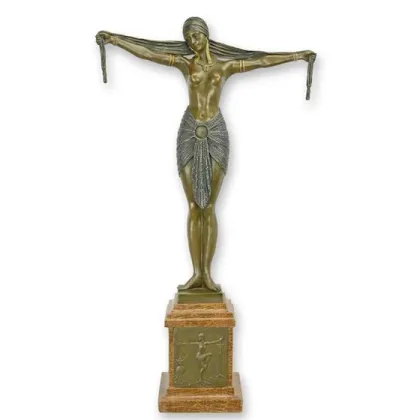 Zdjęcie Stylowa rzeźba tancerki z szalikiem wykonana z brązu