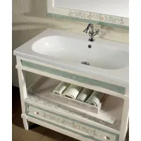 Picture Classic Italian bathroom set