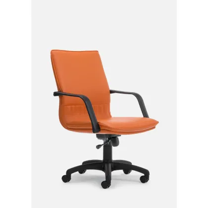 Zdjęcie Ładny i wygodny fotel Libra od włoskiego producenta