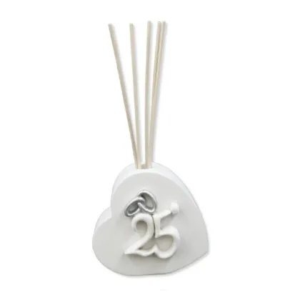 Picture A beautiful heart-shaped diffuser for the 25th wedding anniversary and black orchid perfume 15 ml