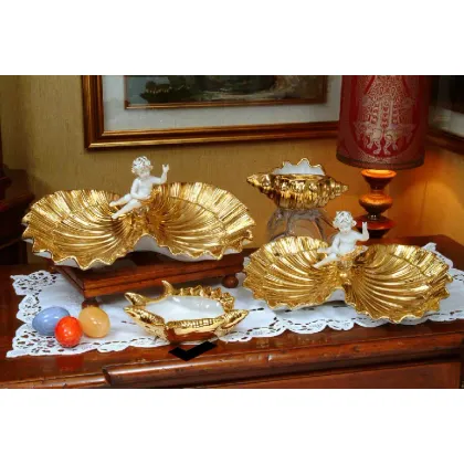 Zdjęcie Gustowna gwiezdna muszla - biel, złoto - Bruno Costenaro