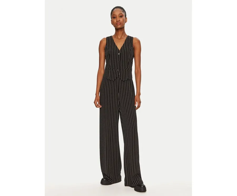 obrazek 1 DKNY Kombinezon DD4GDA53 Czarny Regular Fit