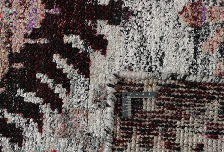 picture 2 Unconventional silk carpet - SARI SILK TX3425