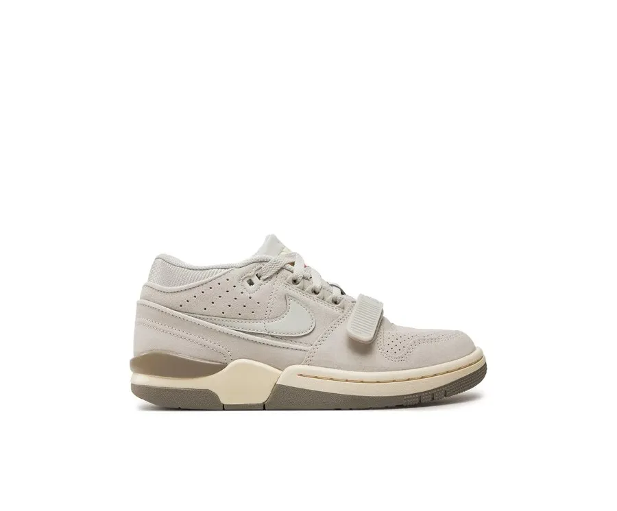 obrazek 1 Nike Sneakersy AAF88 FN6594 001 Szary