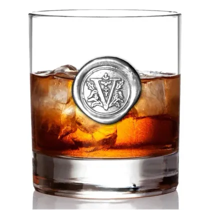 Zdjęcie Luksusowa szklanka do whisky z ozdobnym inicjałem