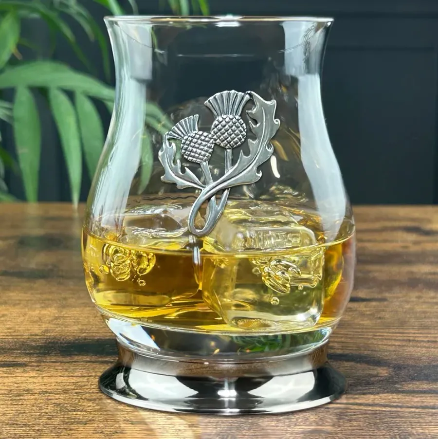 obrazek 3 Fantastyczna szklanka do whisky z pewterowymi zdobieniami