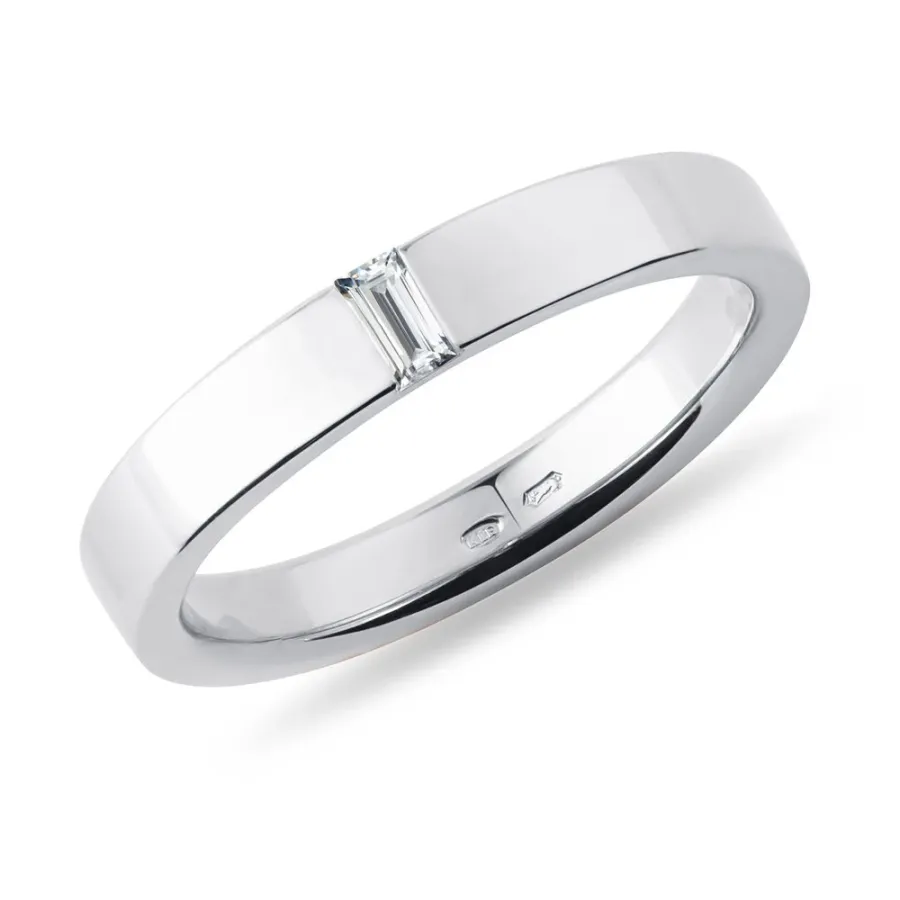 obrazek 1 Męska obrączka z białego 14 kt złota z diamentem baguette KLENOTA