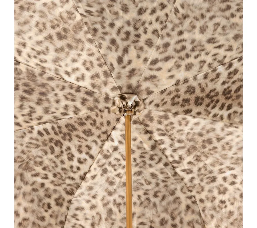 obrazek 3 Wyjątkowy beżowy parasol damski zdobiony motywem skóry leoparda – Pasotti