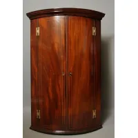 Zdjęcie Znakomita jakość narożna szafka z mahoniu, z oryginalnymi mosiężnymi zawiasami