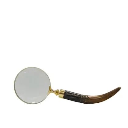 Zdjęcie Stylowe szkło powiększające z rogowym uchwytem