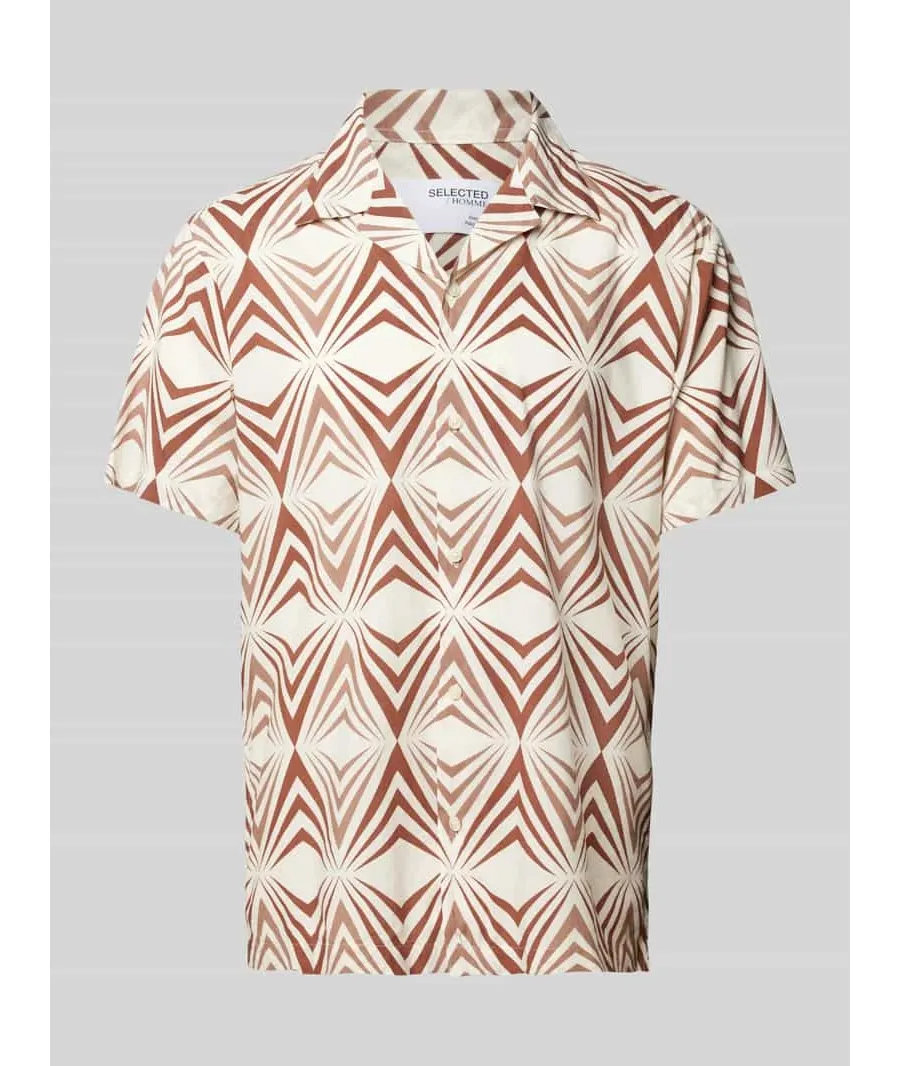 obrazek 1 Koszula casualowa o kroju regular fit ze wzorem na całej powierzchni