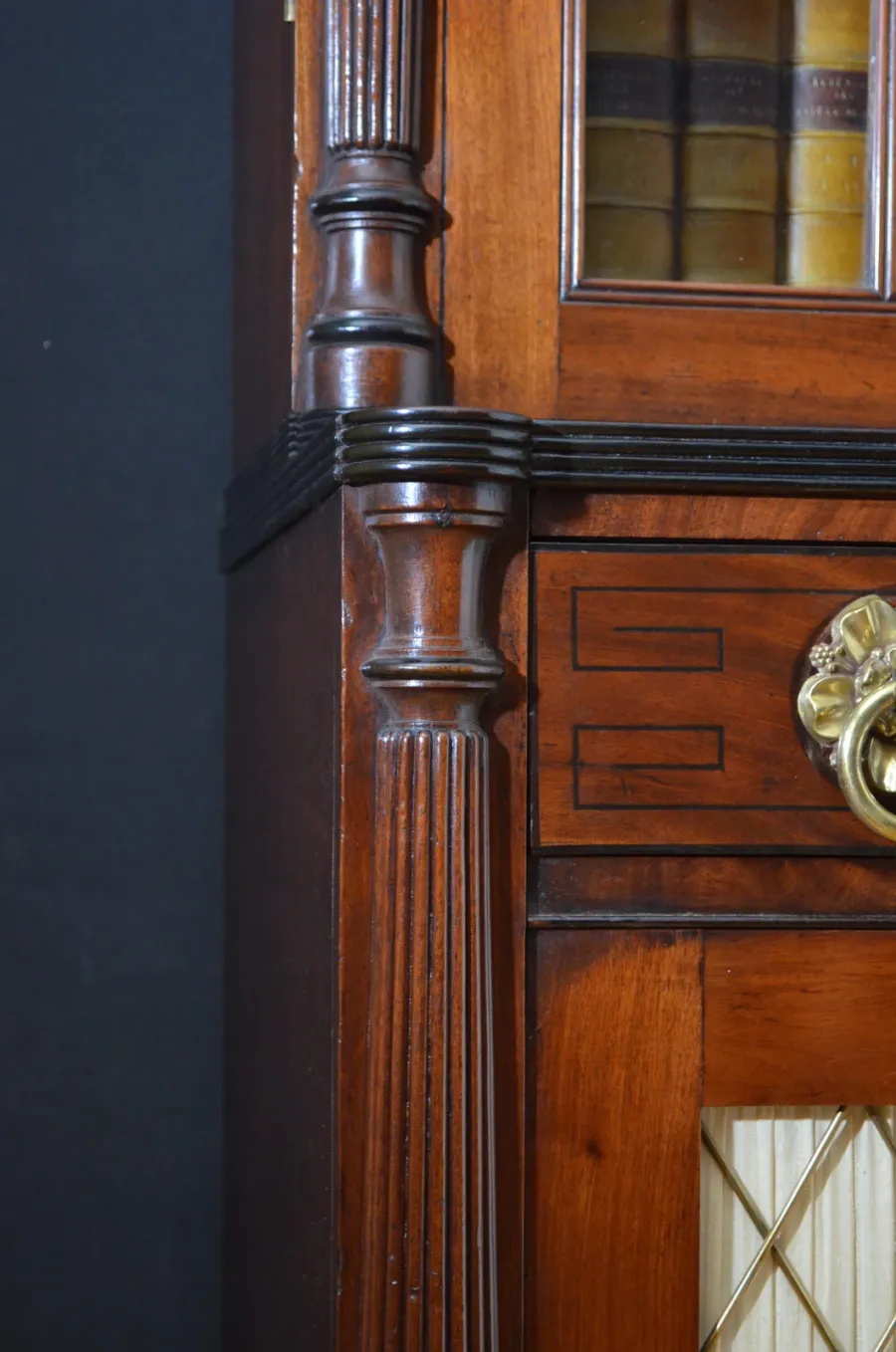 obrazek 19 Wyjątkowy duży regał regencyjny na książki - antyk