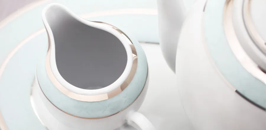 obrazek 2 Elegancka porcelanowa zastawa stołowa dla 12 osobowej rodziny - Porcel