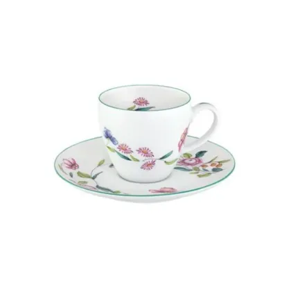 Zdjęcie Niezwykła porcelanowa filiżanka ze spodkiem do kawy