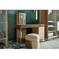 Zdjęcie Unikalna toaletka z lustrem i szufladami z cichym domykaniem