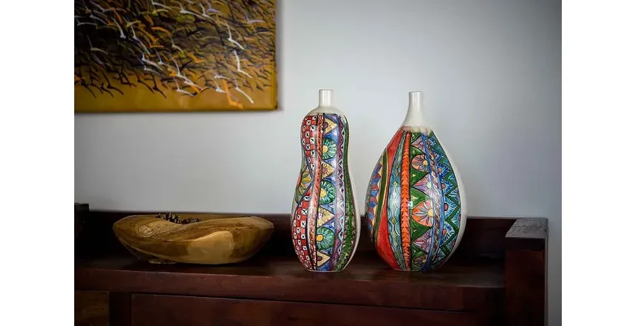 obrazek 2 Piękny ceramiczny wazon o obłym kształcie