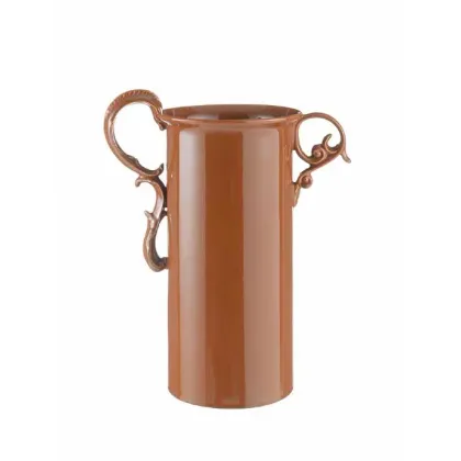 Picture An avant-garde ceramic vase designed by the Rebirth brand