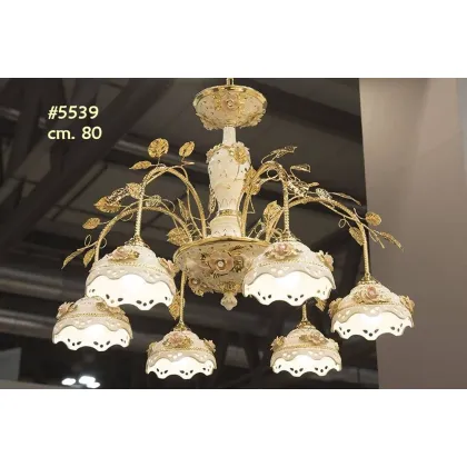 Zdjęcie Wspaniały żyrandol ceramiczny do wyjątkowych pomieszczeń