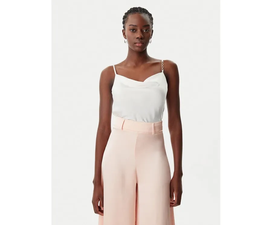 obrazek 1 Rinascimento Top CFC0019818002 Biały Regular Fit