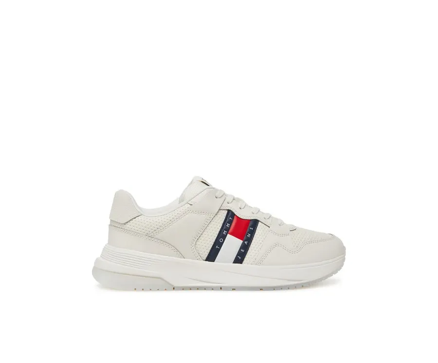 obrazek 1 Tommy Jeans Sneakersy Tjm Retrocasual Runner EM0EM01528 Biały