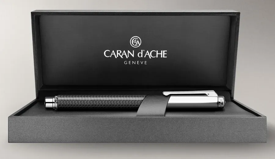 picture 3 Varius Fountain Pen Carbon 3000 silver-plated/rhodium-coated