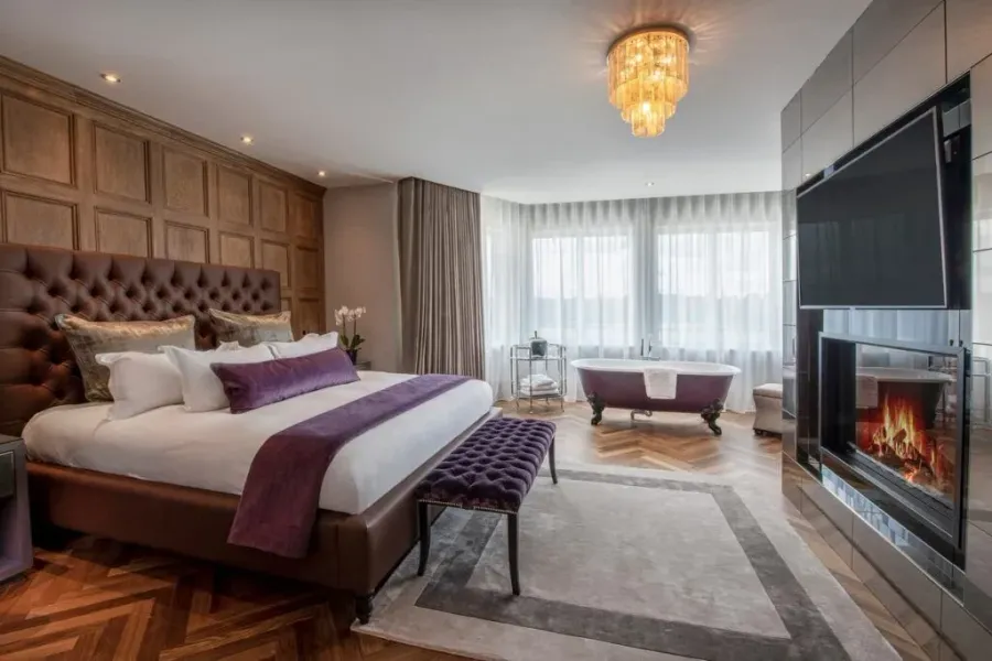 obrazek 4 Elegancka lampa sufitowa wykonana ręcznie ze szkła murano - prosto z Włoch