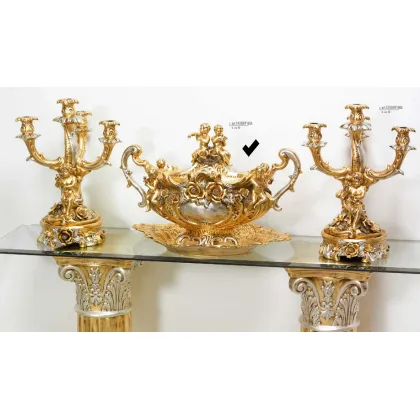 Picture A unique royal vase with flowers and angels with a tray - Valle d'Oro Patchi