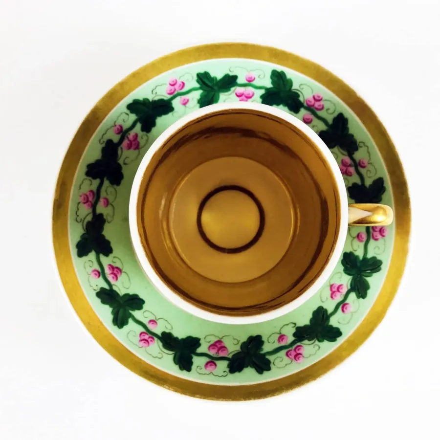 obrazek 3 Antyczna porcelanowa filiżanka z XIX wieku w idealnym stanie