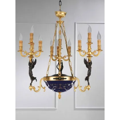 Zdjęcie Designerski żyrandol z figurami do stylowych pomieszczeń