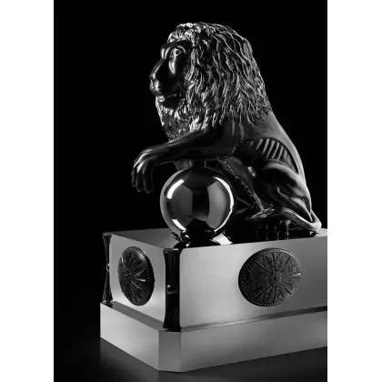 Picture Decorative black lion