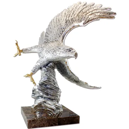 Zdjęcie Srebrny orzeł - statuetka na biurko szefa!