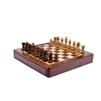 Zdjęcie Oryginalny magnetyczny zestaw szachowy idealny na prezent - The Chess Empire