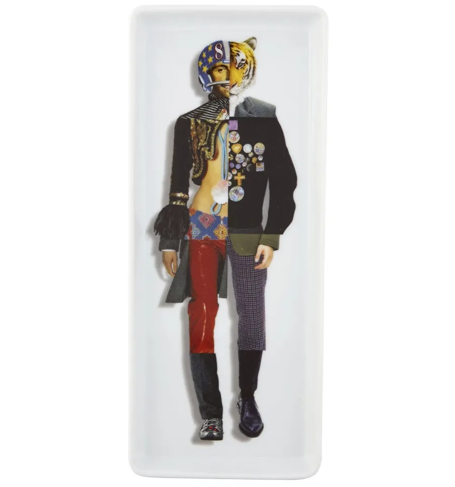 obrazek 1 Stylowa porcelanowa malowana taca z serii Love Who You Want - Vista Alegre