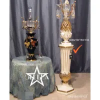 Zdjęcie Luksusowa ceramiczna beżowo-złota kolumna ananasowa