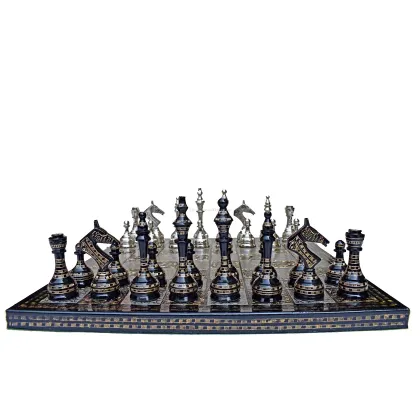 Zdjęcie Luksusowo wykonana kolekcja szachowa serii Castle - The Chess Empire