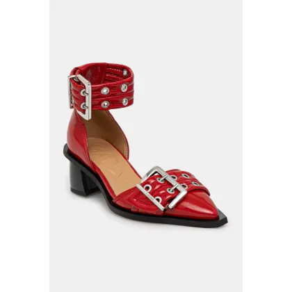 Zdjęcie GANNI czółenka Feminine Buckle Open Cut Pump Naplack kolor czerwony na słupku S2904