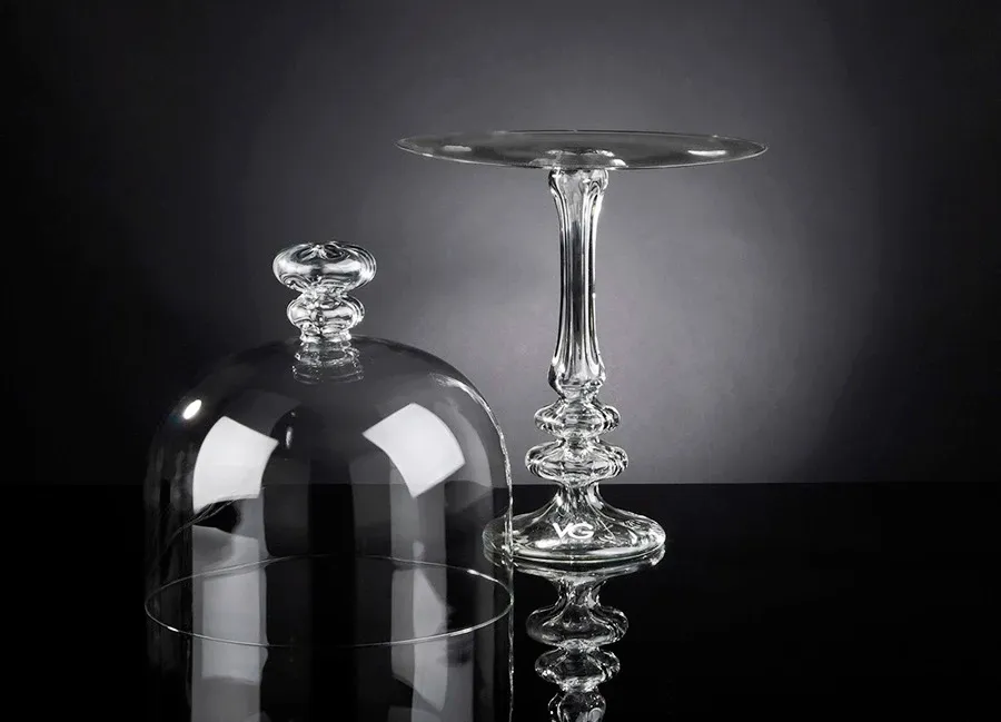 picture 3 Elegant small plateau with lid made of glass by Italian brand VG