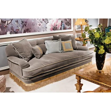 Zdjęcie Niesamowita trzyosobowa włoska sofa z sześcioma poduszkami w komplecie