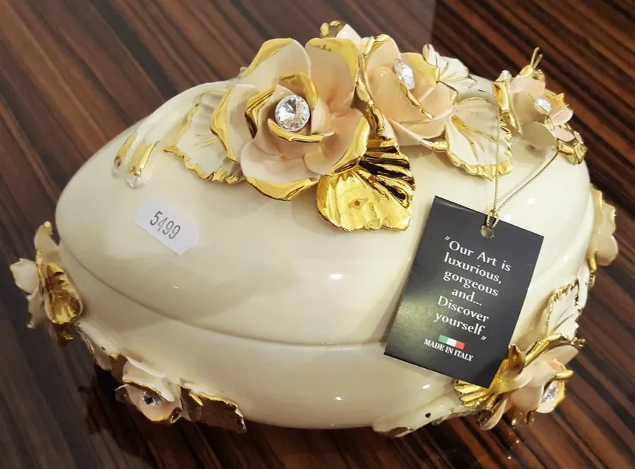 obrazek 3 Ceramiczna szkatułka na drobiazgi