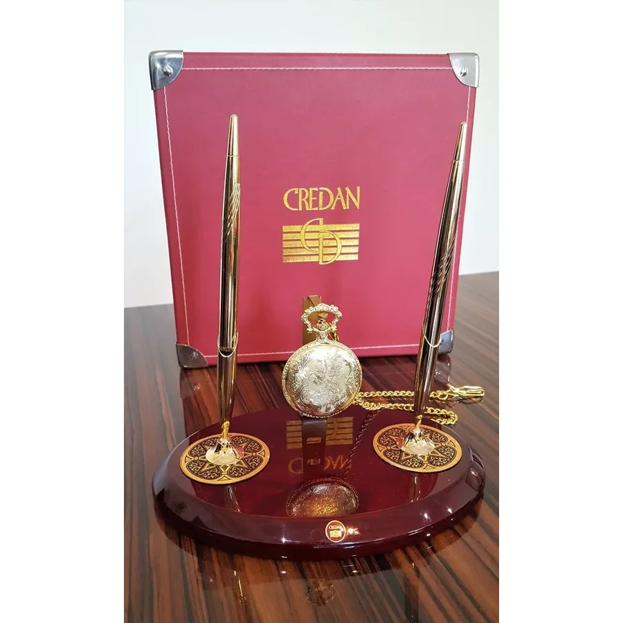 picture 3 Luxury pens holder with clock Saint Exupery