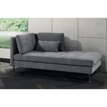 Zdjęcie Luksusowy szezlong Moscova Alta z tkaniny i metalowymi nóżkami