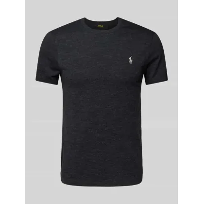 Zdjęcie T-shirt z wyhaftowanym logo