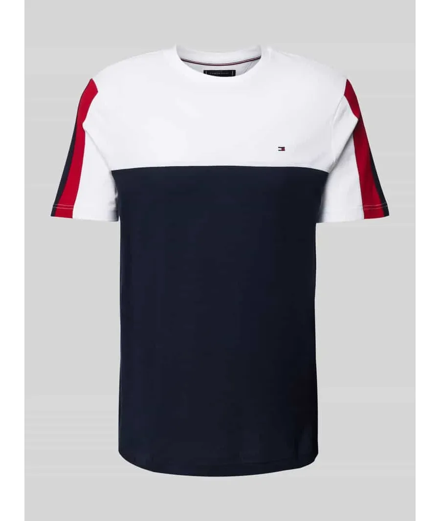 obrazek 1 T-shirt z wyhaftowanym logo