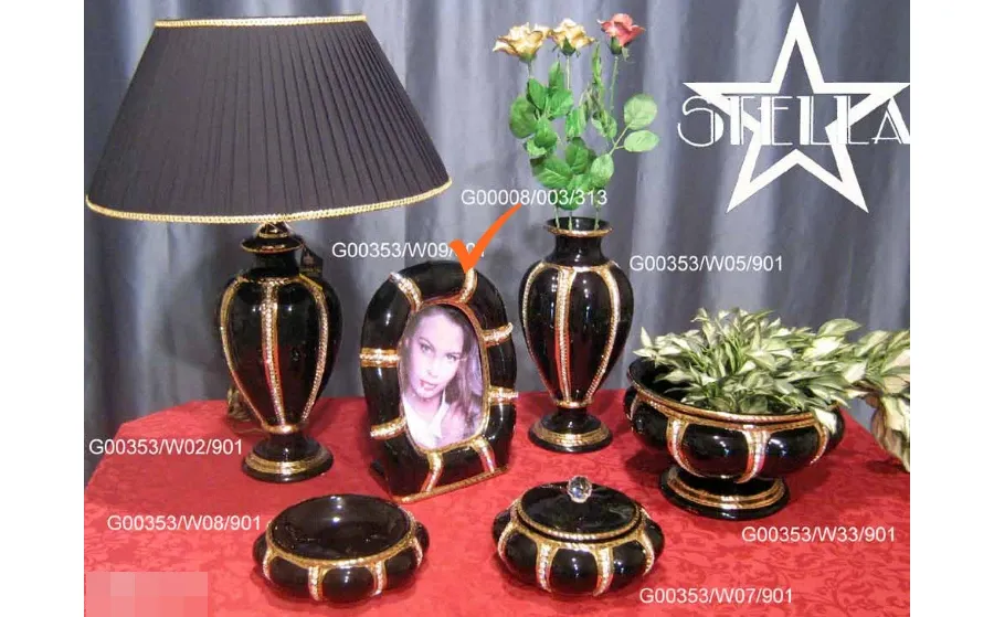 obrazek 1 Oryginalna włoska rama do zdjęć z ceramiki