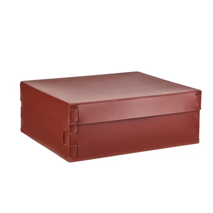 Zdjęcie Ekskluzywne bordowe pudełko Snob 36x30xH13,5 cm z naturalnej skóry z recyklingu