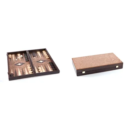 Zdjęcie Piękny zestaw do rozgrywek w backgammon